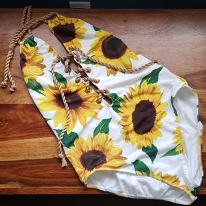 (🌟4/$50) 🌻 Sunflower One Piece🩱Bathing Suit